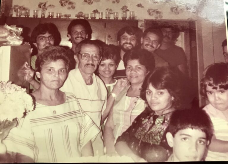 0. La Familia aprox 1981